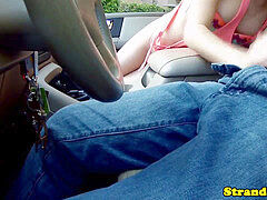 Hitchhiking ash-blonde smashed in the car