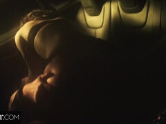 Duży kutas, Obciąganie, Brunetka, Hardcore, Bielizna, Cipka, Ogolona, Nastolatki