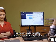Blasen, Geile alte tussi, Milf, Büro, Muschi, Rotschopf