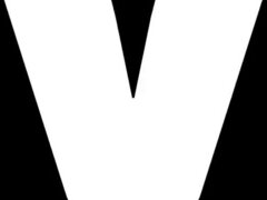 VIP4K. Incroyable rousse suce et chevauche la bite pour gagner de l'argent - Isabella lui