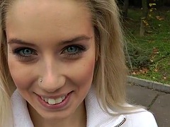 Extreme outdoor sex with a cute blonde
