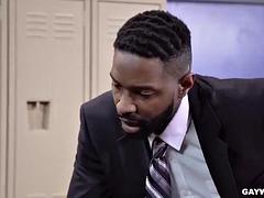 Veľké péro, Gay, Medzirasové, Svaly