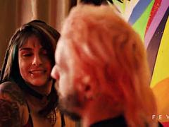 Любители, Немки, Хд, Голышом, Португалки, На публике, Тату, Сиськи