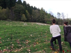 Tjeckisk, Flickvän, Lesbisk, Utomhus, Liten och nätt, Fitta, Tuttar, Voyeur