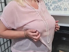 Bbw, Veľký zadok, Podvádzanie, Babi, Milf  mčbp, Prírodné, Bradavky, Ovisnuté prsia