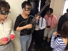 Asijské, Stříkání spermatu, Skupina, Japonské