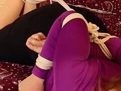 ボンデージ, イギリス人, フェティッシュ, ヒール, 穴開きパンティ, 赤毛, 拘束