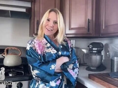 Grosser arsch, Bikini, Blasen, Bekleidet, Milf, Pov, Solo, Ehefrau