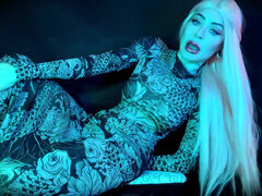 The Punishment for a Cheating Husband Is That He Becomes My Toilet - Caviar Edition