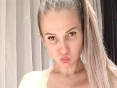 Enthousiasteling, Sperma in mond, Europees, Flashing, Naakt, Russisch, Slet