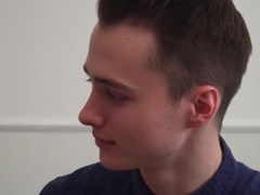 Grosse titten, Blondine, Entjungferung, Erstes mal, Hardcore, Russisch, Jungfrau