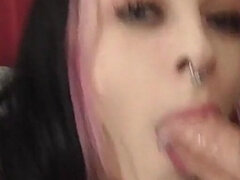 18, Velik kurac, Britanke, Majhen, Najstnice, Trojček, Joške