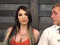 Anale, Bondage sadomaso, Pompino, Dominazione, Hardcore, Ragazza con il pisello, Donna con pene, Tatuaggi