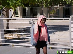 Grosse bite, Gorge profonde, Doigter, Hd, Léchez, Culottes ou slips, Chatte, Adolescente