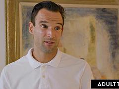 Μεγάλος πούτσος, Μεγάλα βυζιά, Πίπα, Μελαχροινή, Χύσιμο, Σκληρό, Μασάζ, Βυζιά