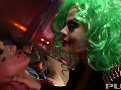 Anal, Stora tuttar, Blondin, Stövlar, Fingering, Underkläder, Tatuering, Leksaker