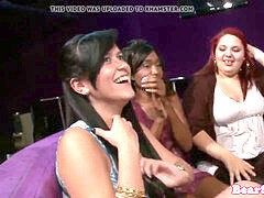 Nazí chlapi, Párty, Voyeur