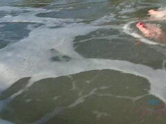 Amateur, Plage, Poupée, Petite amie, Nue, Public, Chatte, Nénés