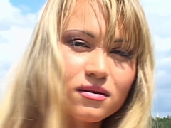 Anal, Gros seins, Blonde, Sucer une bite, Tir de sperme, Doigter, Hard