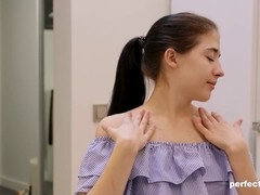 18, 여자, 수음, 조그마한, 보지, 혼자, 스타킹, 문신