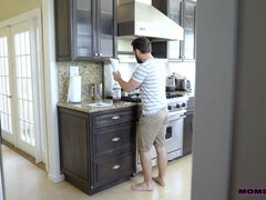 Большой член, Минет, Секс без цензуры, Мамочка, От первого лица, Киски, Бритые, Юбки