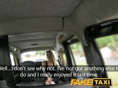 Amatorka, Brytyjski, Cycata, Głebokie gardło, Kneblowanie, Hd, Lizanie, Publiczny