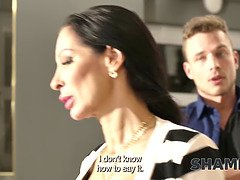 Valentina Sierra & roy Garrett get hot and heavy with a tattooed stud in Shame4K