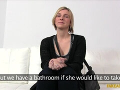Amatör, Avsugning, Dildo, Doggystyle, Onani, Kontor, Leksaker, Vibrator