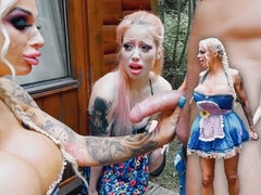 Britannique, Poupée, 2 femmes 1 homme, Hd, Mère que j'aimerais baiser, Pisser, Rugueux, Rasée