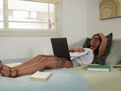 Limitless Head: A Pretty Dirty Blowbang