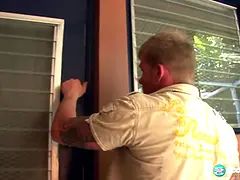 Blondi, Ruskeahiuksinen, Naamallinen, Selkäsauna, Pillu, Teini, Kolmen kimppa, Tissit