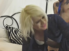 아기, 큰 음경, 금발의, 오랄섹스, 랑제리, 수음, 성전환자, 빨아들이는