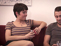 Анальный секс, Минет, Брюнетки, Семяизвержение, Секс без цензуры, Трансы