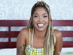 Stor røv, Brunette, Sort, Hd, Imellem racer, Mor jeg gerne vil kneppe, Pov, Tatovering