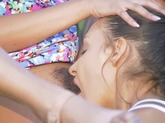 Culo, Chica, Morena, Lesbiana, Tetas naturales, Al aire libre, Coño, Ruso