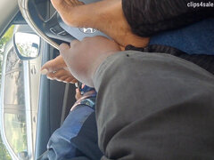 Amateur, Belle grosse femme bgf, Noire, Voiture, Couple, Fétiche des pieds, Branlette thaïlandaise