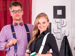 Leie, Grosser schwanz, Blasen, Hundestellung, Natürlichen titten, Büro, Jungendliche (18+), Titten