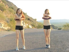 Tanec, Masturbácia, Orgazmus, Na verejnosti, Sólo