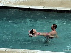 Gesztenyebarna, Sztár, Csupasz, Szabadban, Gyengéd kefélés, Begyek