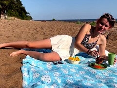 Close up, beach blowjob, perky tits
