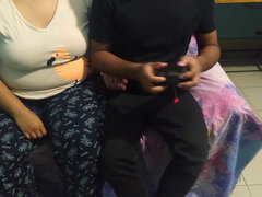 18 años, Gordita, Linda, Juegos