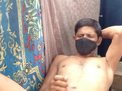 Velké péro, Stříkání spermatu, Honění, Homemade, Indické, Masturbace, Venku, Sólo