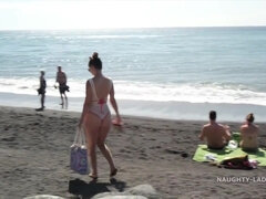 Amatoriale, Culo, Spiaggia, Hd, Mamma che vorrei scoparmi, Capezzoli, Pubblico, Giochi