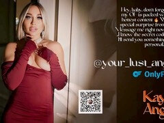 Cheesy blonde bombshell can't take the heat