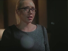 Tekintélyes didik, Szőke, Kebles, Ujjazás, Magyar, Érett feleség, Természetes mellek, Egyedül