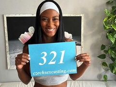 Gros cul, Grosse bite, Gros seins, Sucer une bite, En levrette, Noir ébène, Interracial, Mère que j'aimerais baiser