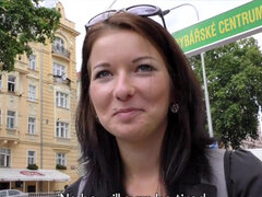 18 éves, Pasik, Felszarvazott, Cseh, Elsö alkalom, Lóvé, Nézőpont