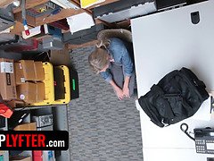 Amateur, Américain, Sucer une bite, Tir de sperme, Gorge profonde, En levrette, Branlette thaïlandaise, Hard