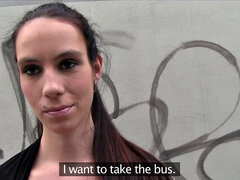 Amatør, Røv, Pik sutte, Brunette, Bukser, Udendørs, Pov