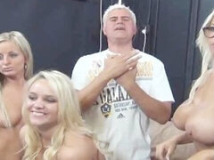 Duże cycki, Blondynka, Obciąganie, Styl na pieska, Zabawny, Grupa, Naturalne cycki, Hiszpański